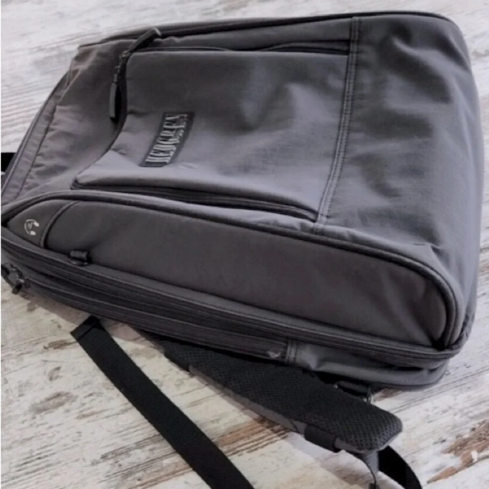 Hedgren Urban Crew Grey Backpack